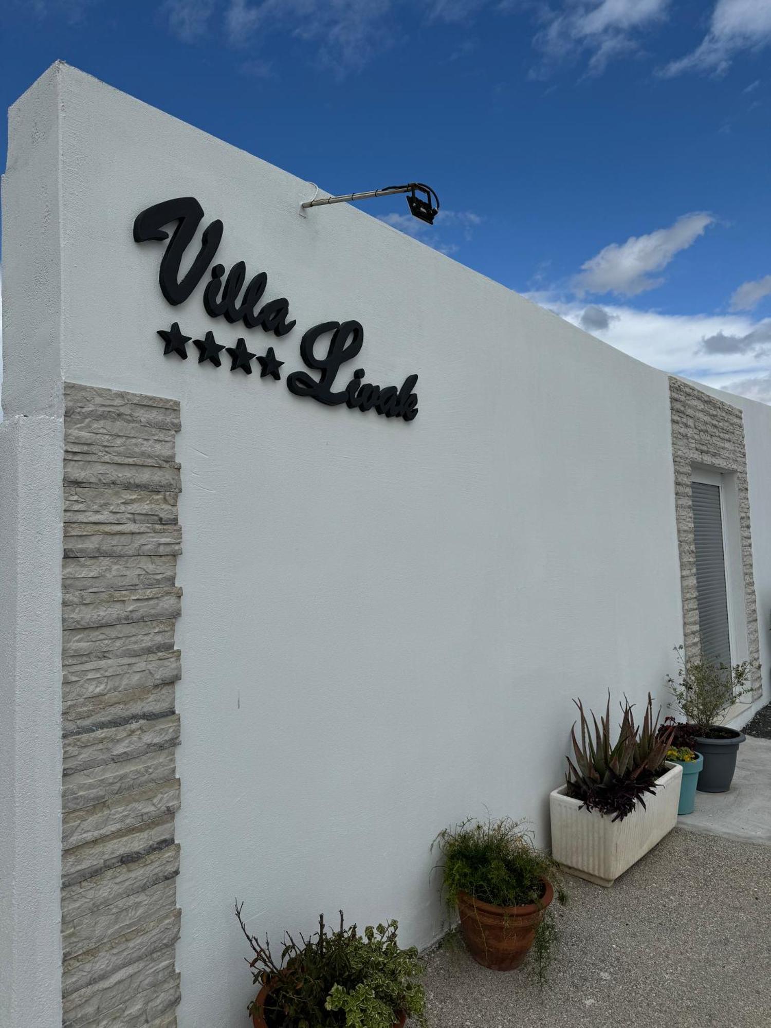 Beach House Oasis Villa Livak Kaštela Kültér fotó