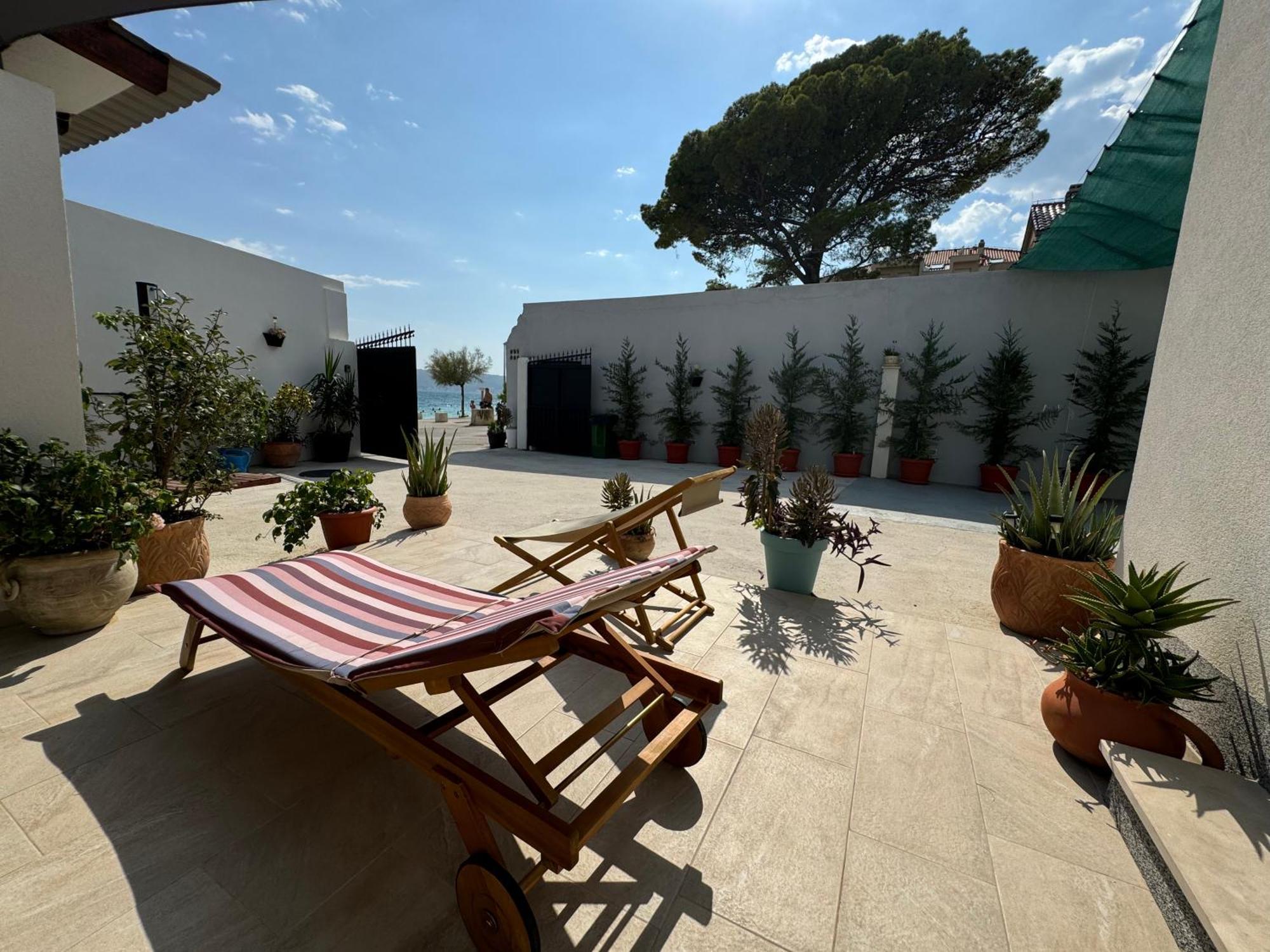 Beach House Oasis Villa Livak Kaštela Kültér fotó